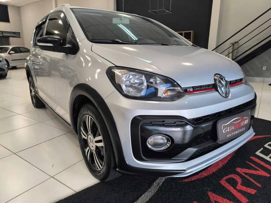 VOLKSWAGEN UP 1.0 170 TSI TOTAL FLEX XTREME 4P MANUAL VOLKSWAGEN UP 1.0 170 TSI TOTAL FLEX XTREME 4P MANUAL